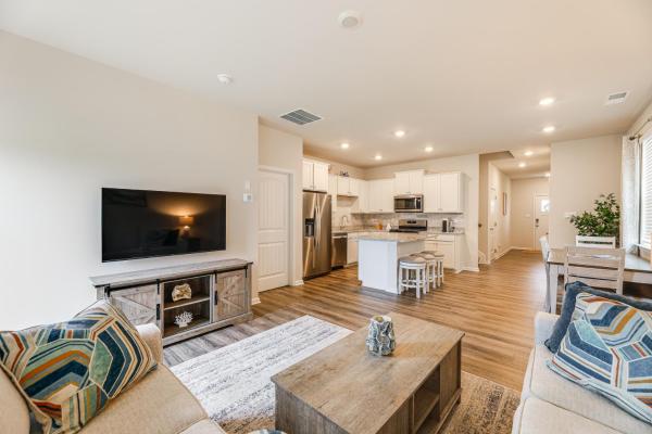 På billedet ses objektet 5 Mi to Bethany Beach Townhome with Pool! beliggende i byen Millville.