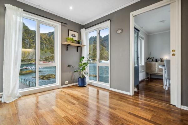La photo montre l'objet Seahouse Apartment with amazing views! situé dans la ville de Ballstad.