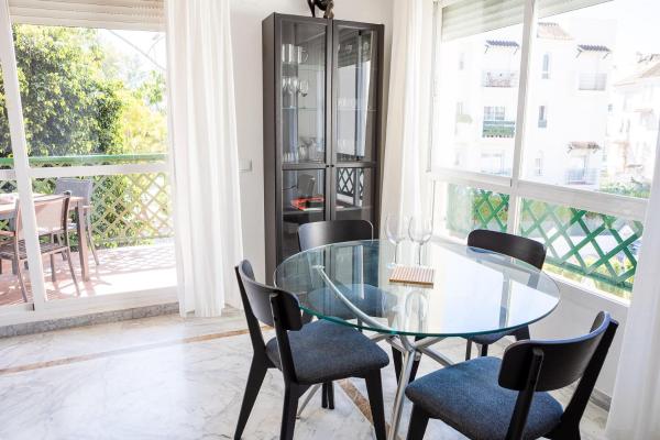Bilde 7: Apt - Sleeps 4 - Pool - Pet friendly - Parking