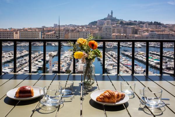 Superbe Appartement, vue Notre Dame de la Garde, Vieux port, Marseille
