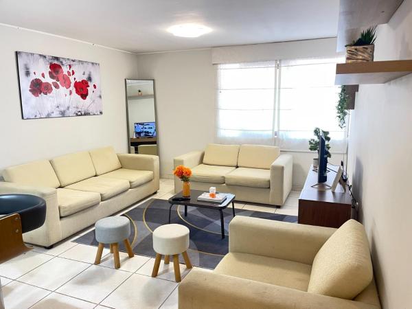 A la foto es mostra l'objecte Departamento Primer Piso - Embajada USA situat a la ciutat de Lima.