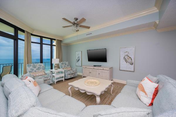 På billedet ses objektet Phoenix West 905 condo beliggende i byen Orange Beach.