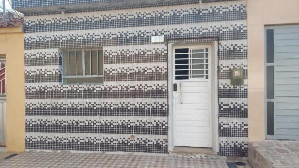 A la foto es mostra l'objecte Linda Casa aconchegante próximo a Rodovia BR-232 situat a la ciutat de Custódia.