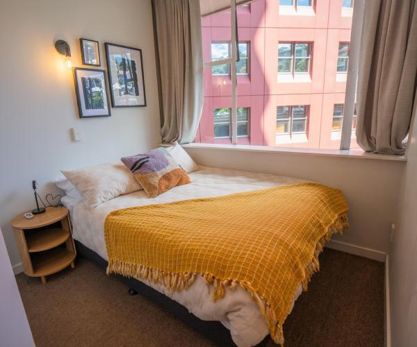 Foto 5: Central, Convenient 2BR Apartment on The Terrace