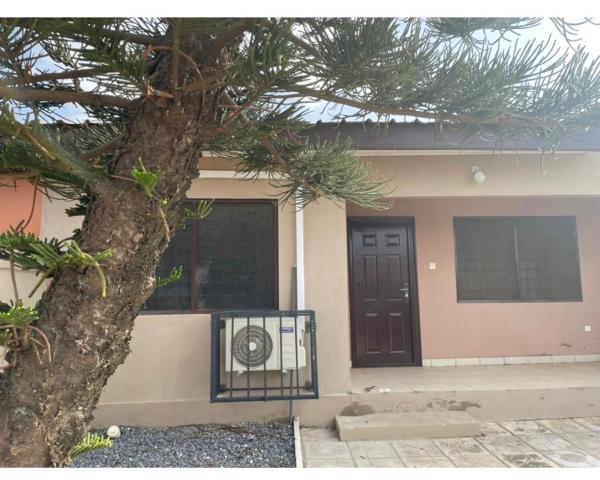 A la foto es mostra l'objecte 2 Bedroom Furnished situat a la ciutat de Ashalebotwe.
