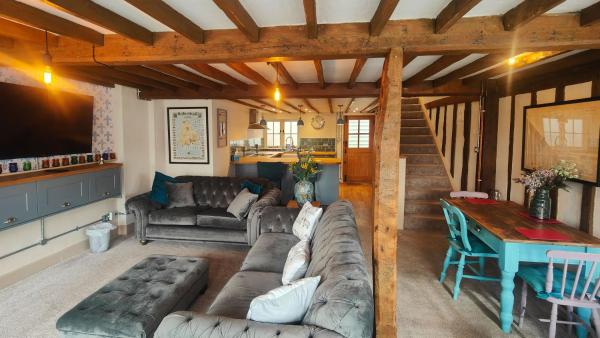 Chinnerys Country Cottage - Stanstead