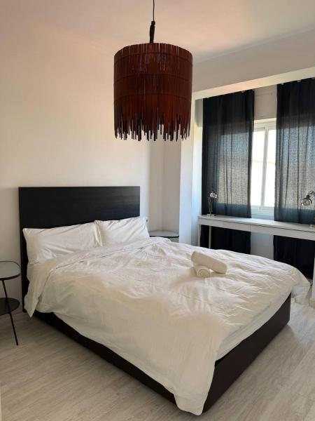 City Center 3 Bedroom Apartment!, Barcelona
