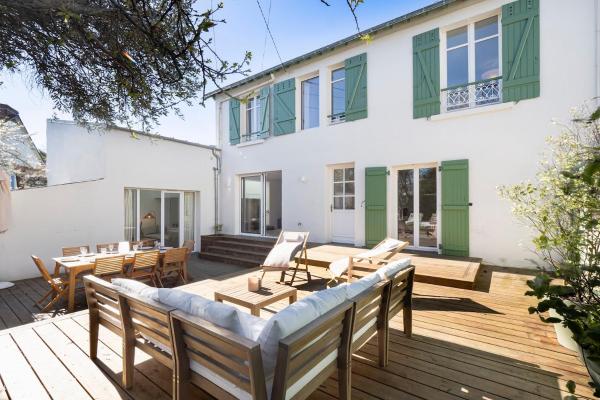 照片显示了位于Le Croisic市的Havre de paix à 2 pas du Port - Maison Le Croisic物件。