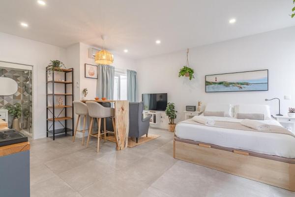 A la foto es mostra l'objecte Casa Tamar situat a la ciutat de Lagos.