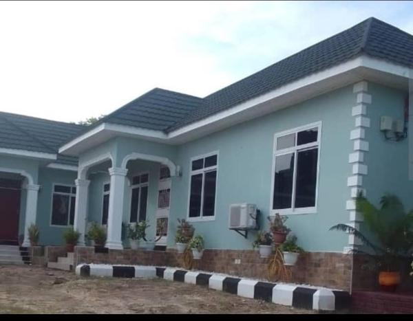 Foto 4: Daud & Monica Staycation Home
