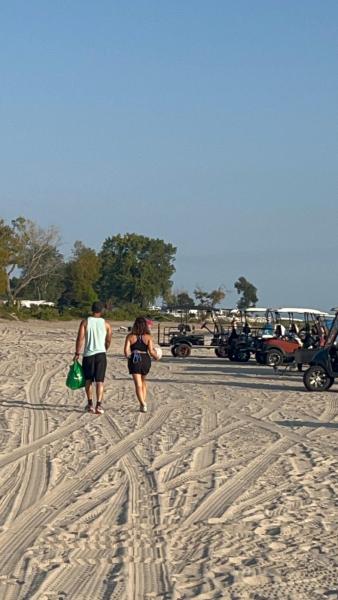 På billedet ses objektet Sherkton Shore Resort beliggende i byen Crystal Beach.