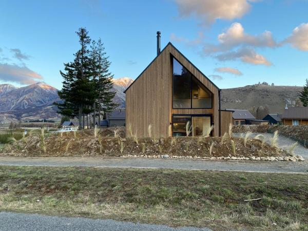 Στη φωτογραφία φαίνεται το αντικείμενο Luge Loop Cabin που βρίσκεται στην πόλη Castle Hill.