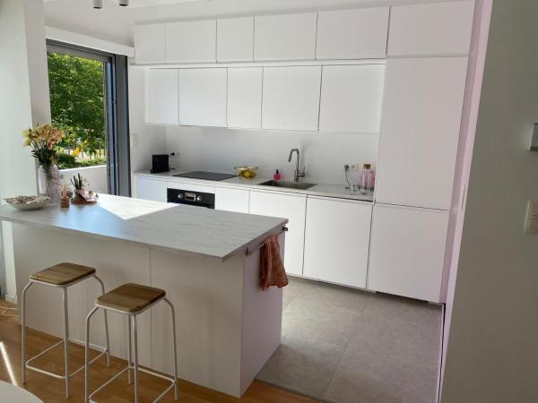 La photo montre Modern & Cozy Apartment near Tomorrowland- Sleeps 4 situé dans la ville de Kontich.