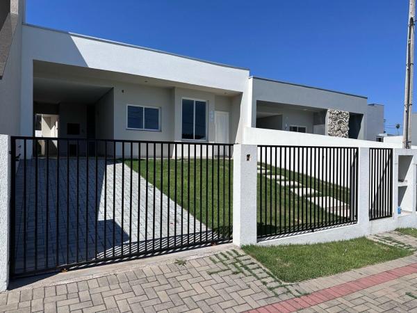 A la foto es mostra l'objecte Casa do Lago situat a la ciutat de Pato Branco.