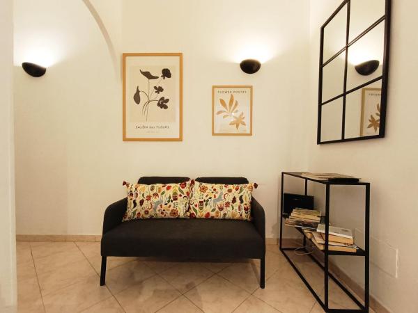 LAVINIA VATICAN HOME, Rome