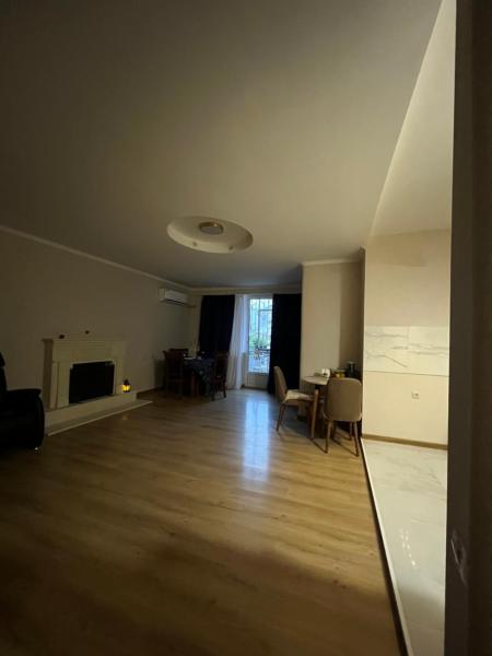 Na zdjęciu widoczny jest obiekt gagarini home położony w mieście Chʼikha.