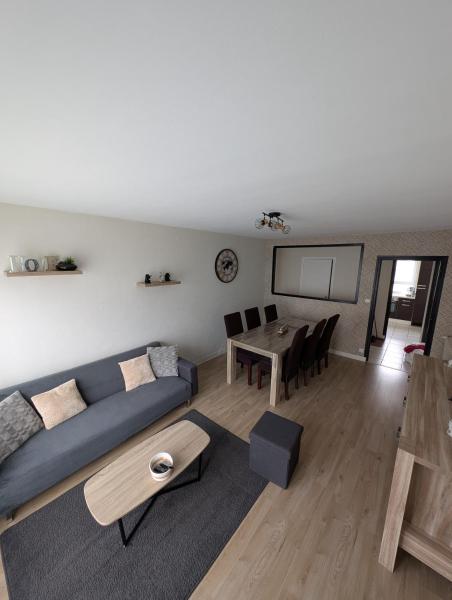 Na zdjęciu widoczny jest obiekt Apartment Proche de la gare położony w mieście Lorient.