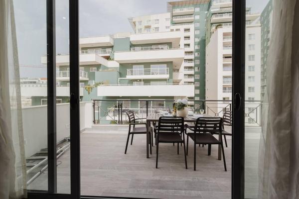 Sliema Ph 2bed Tigne Street By Homely !