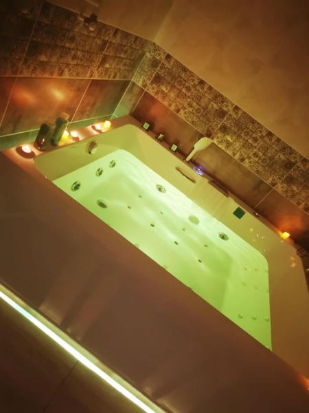 Na zdjęciu widoczny jest obiekt Marishka,s Home położony w mieście Chʼikha.