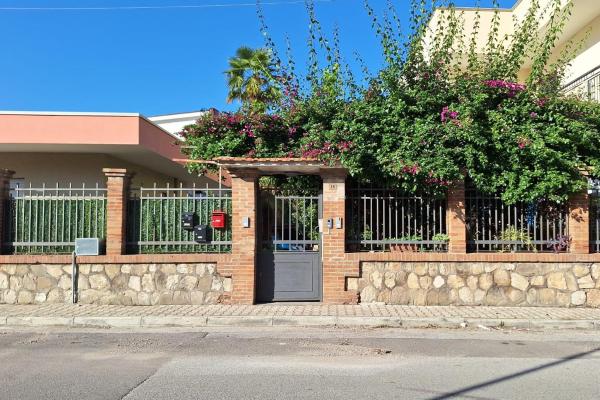 Nella foto è visibile l'oggetto Casa Chilù situato nella città di Angri.