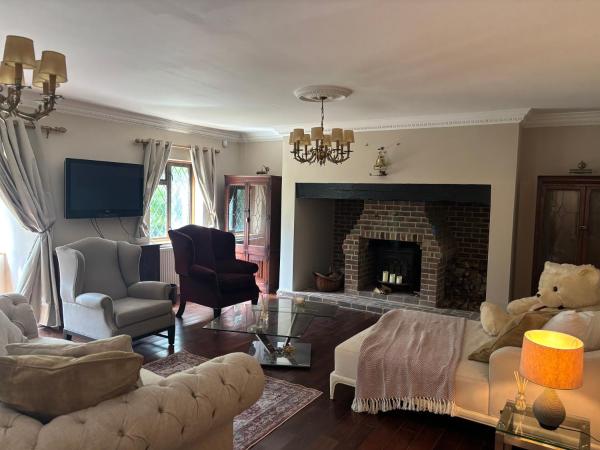 Traditional English House Travellerawards2026 - Brighton