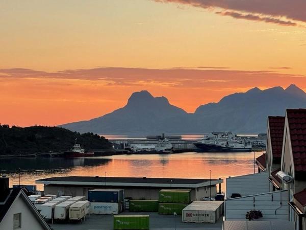 En la foto se muestra el objeto Corner apartment with great views ubicado en la ciudad de Bodø.