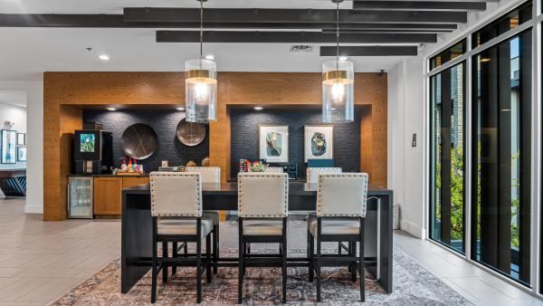 The photo shows the Cozy Lux 1bd Apt - Fort Worth located in the city of Haslet.