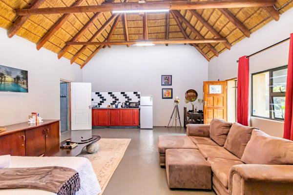 Na foto é possível ver o objeto Amani Peaceful Home localizado na cidade de Koedoe.