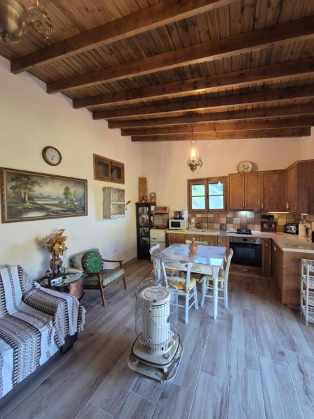Στη φωτογραφία φαίνεται το αντικείμενο Cozy Paradise που βρίσκεται στην πόλη Πεδουλάς.