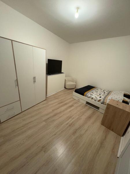 Na fotografii je vidět objekt Studio cosy nacházející se ve městě Le Teil.
