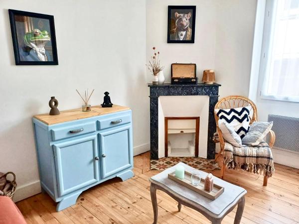 A la foto es mostra l'objecte Appartement de charme centre ville Langeac situat a la ciutat de Langeac.