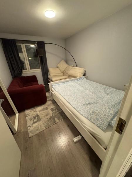 写真にはオスロ市にあるGuesthouse platinum centrumが写っています。