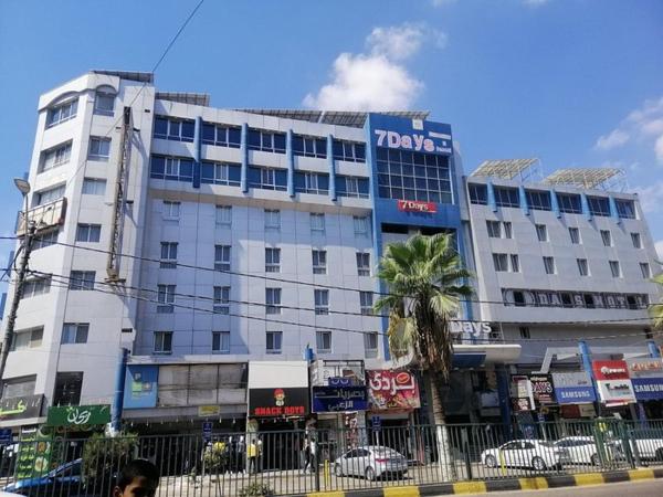 På bildet vises objektet Seven Days Hotel som ligger i byen Irbid.