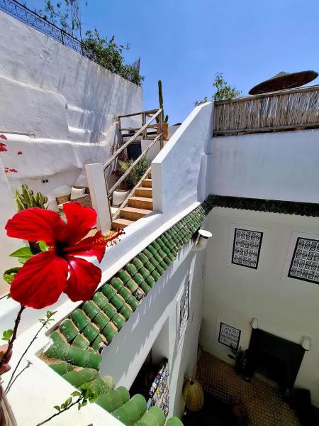 A la foto es mostra l'objecte Riad Dar el Hachmia - Central private Riad, Air cond, heated pool and Hammam situat a la ciutat de Marràqueix.
