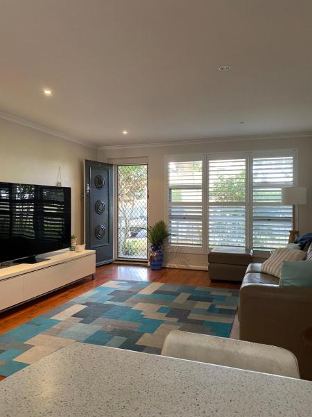 På billedet ses objektet Freshwater Beach Apartment beliggende i byen Queenscliff.