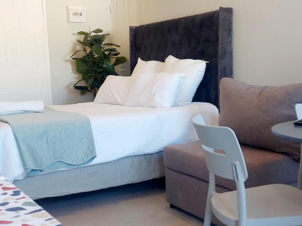 Cape Town Solar Apartment - Parklands