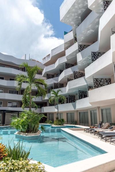 Luxury Condo 150mb 2 Bedroom Cine Gym Pool - Cozumel