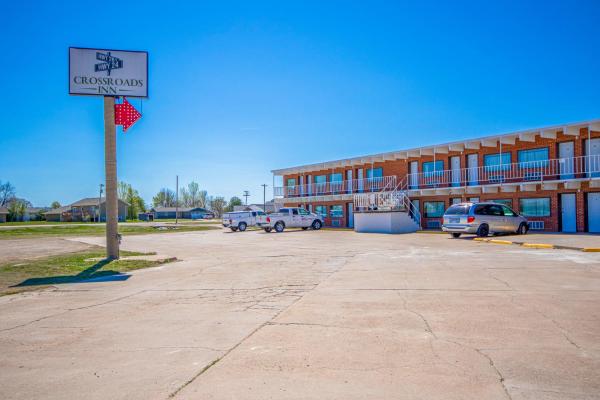 Nella foto è visibile l'oggetto OYO Crossroads Inn situato nella città di Downs.