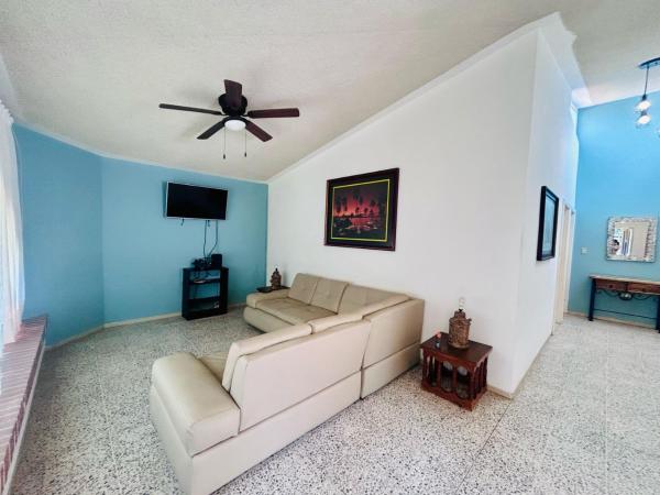Auf dem Foto ist das Objekt Chalet Azul a 3 min del parque acuático in der Stadt Ixtapan de la Sal zu sehen.