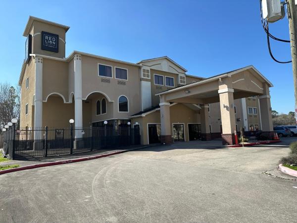 A la foto es mostra l'objecte Red Lion Inn & Suites IAH Airport East situat a la ciutat de Humble.