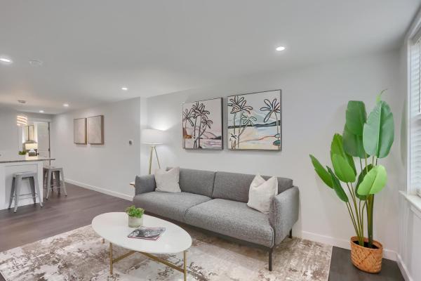 Stylish And Central 3bd Home Pittsburgh North Side - Pittsburgh, PA