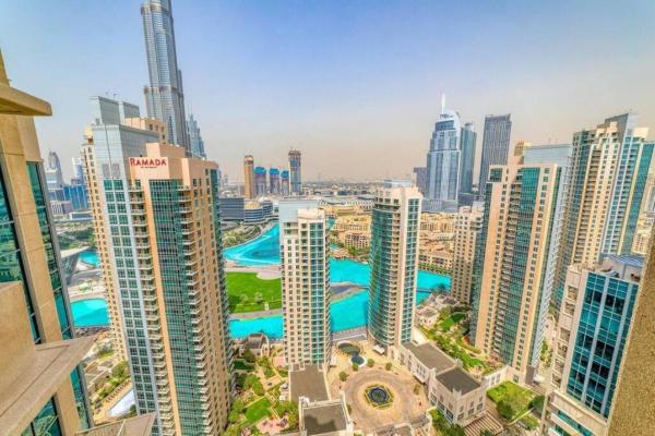Na fotografii je vidět objekt Bellavista Apartments Holiday Homes LLC - Splendid - 2BR plus Maid - 29 Boulevard - Burj Khalifa & Fountain nacházející se ve městě Dubaj.