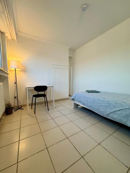 Foto 2: Smart & Cheap Stay for 1 person