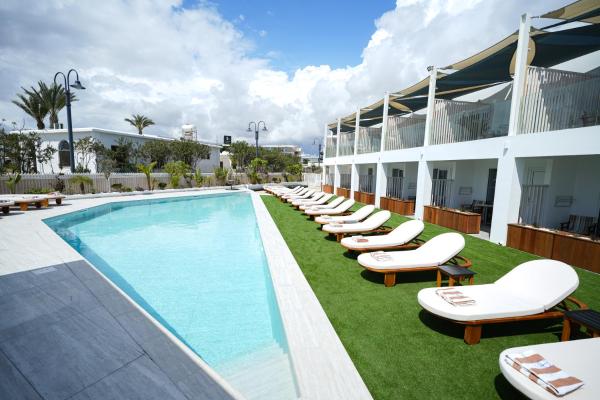 Blue Harbour Boutique, Ajia Napa