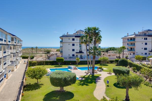 På billedet ses objektet Apartamento moderno con vistas la playa La Mata beliggende i byen La Mata.