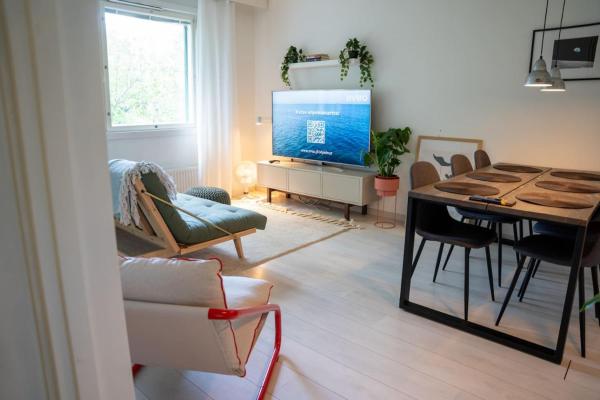 Flat with all essentials, great location, parking, Helsinki