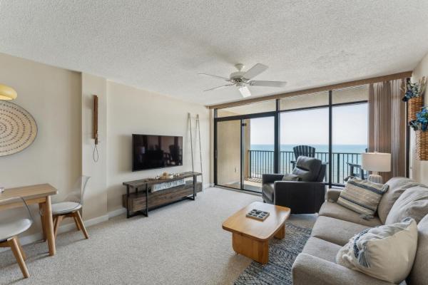 Stunning Ocean Views From The 10th Floor Condo - North Myrtle Beach, SC