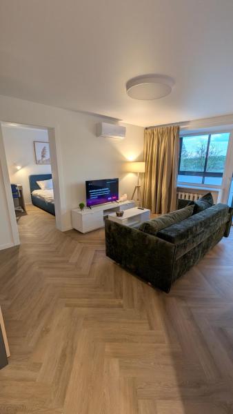 Στη φωτογραφία φαίνεται το αντικείμενο Kaunas River-View Retreat Free Parking που βρίσκεται στην πόλη Šančiai.