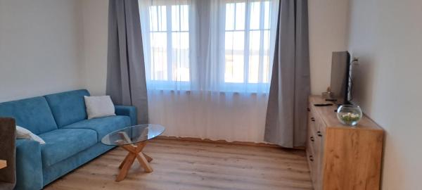 A la foto es mostra l'objecte Hof Benesch situat a la ciutat de Weitersfeld.