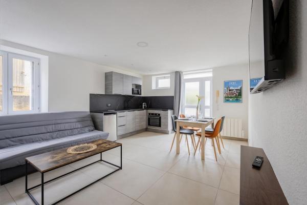 Le Royal Dole - Parking Gratuit - Appartement Moderne & Cosy - Dole